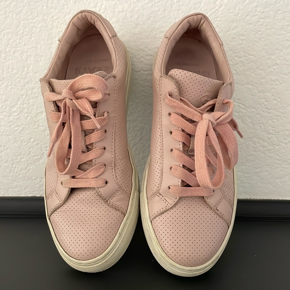 GREATS Brooklyn dusty pink leather sneakers US 7 comfy rare preppy elegant